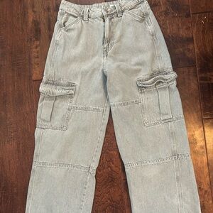 Divided H&M pant. Size 2